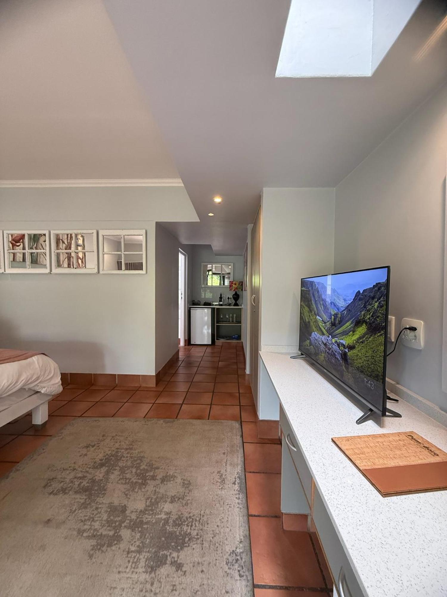 Dolphin Dunes Guesthouse Wildernis Buitenkant foto